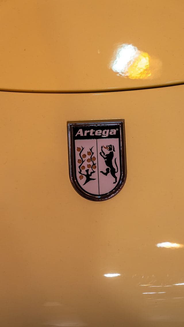 Artega GT