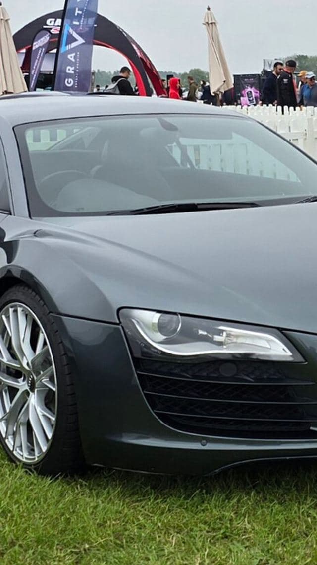 Audi R8