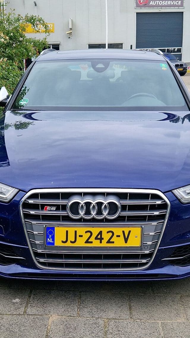Audi S6