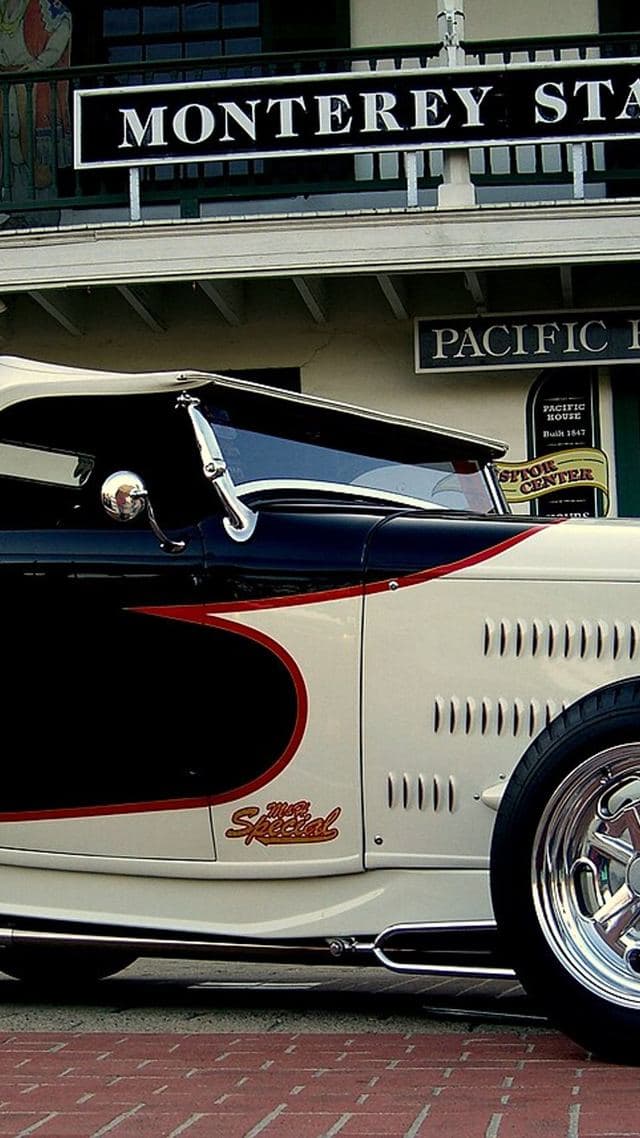 Ford M