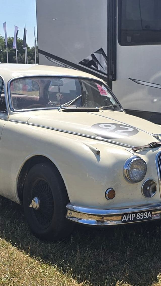 Jaguar MK II