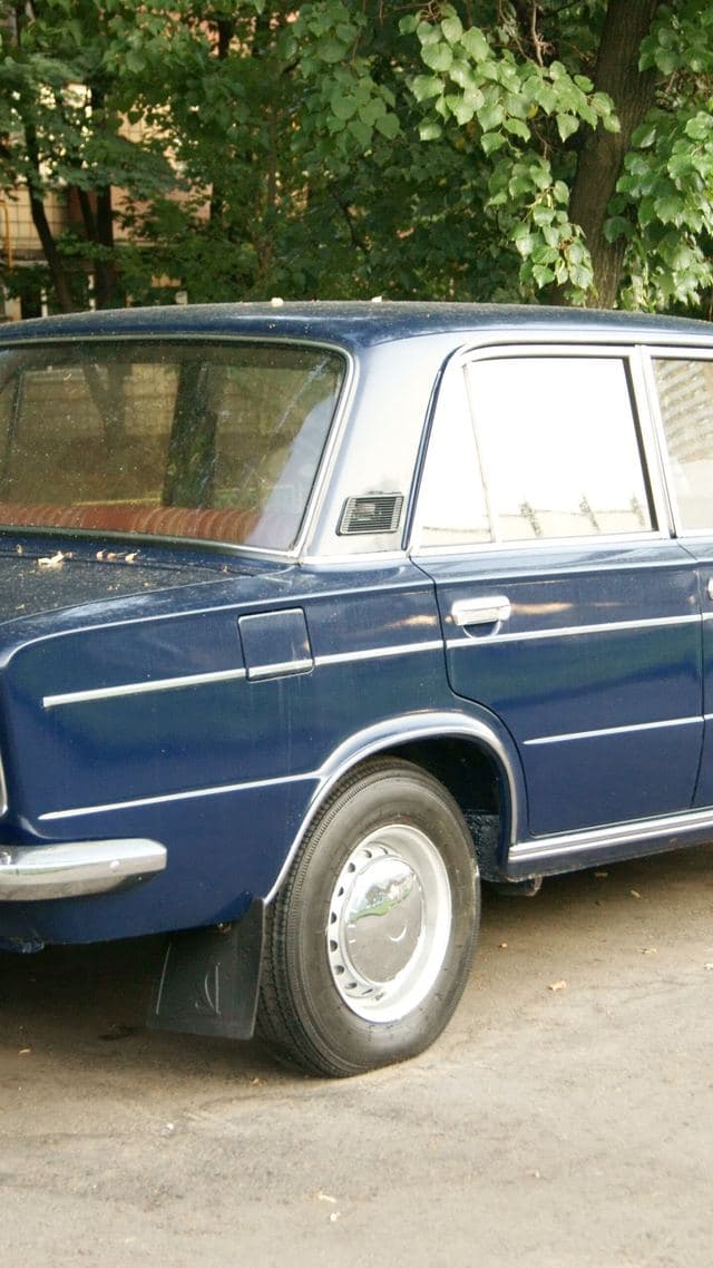 VAZ 2103