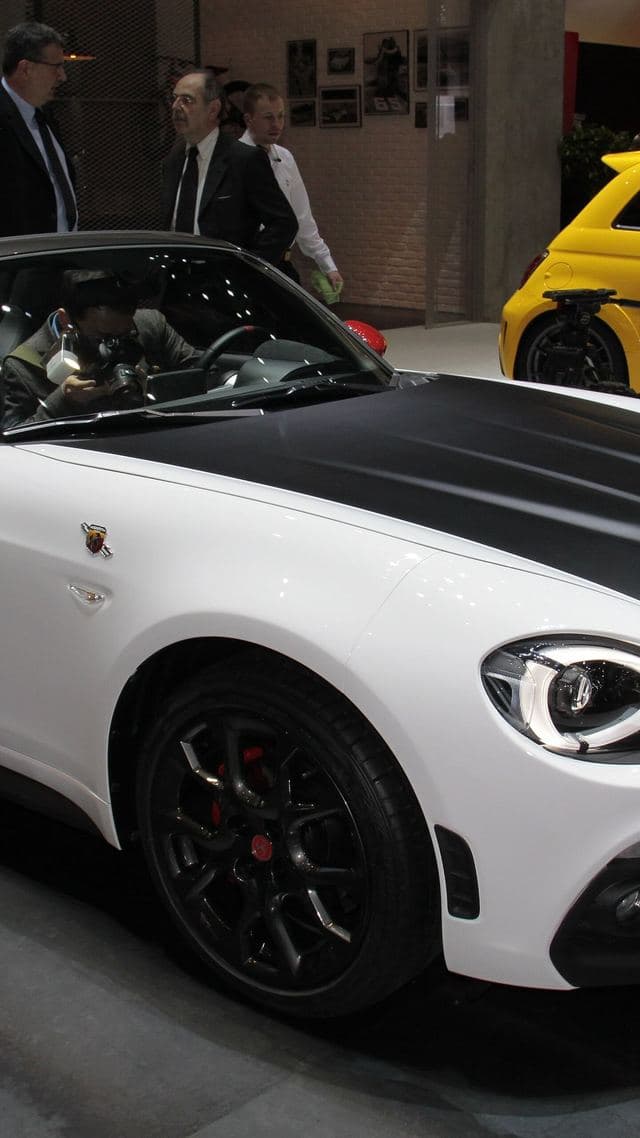 Abarth 124 Spider