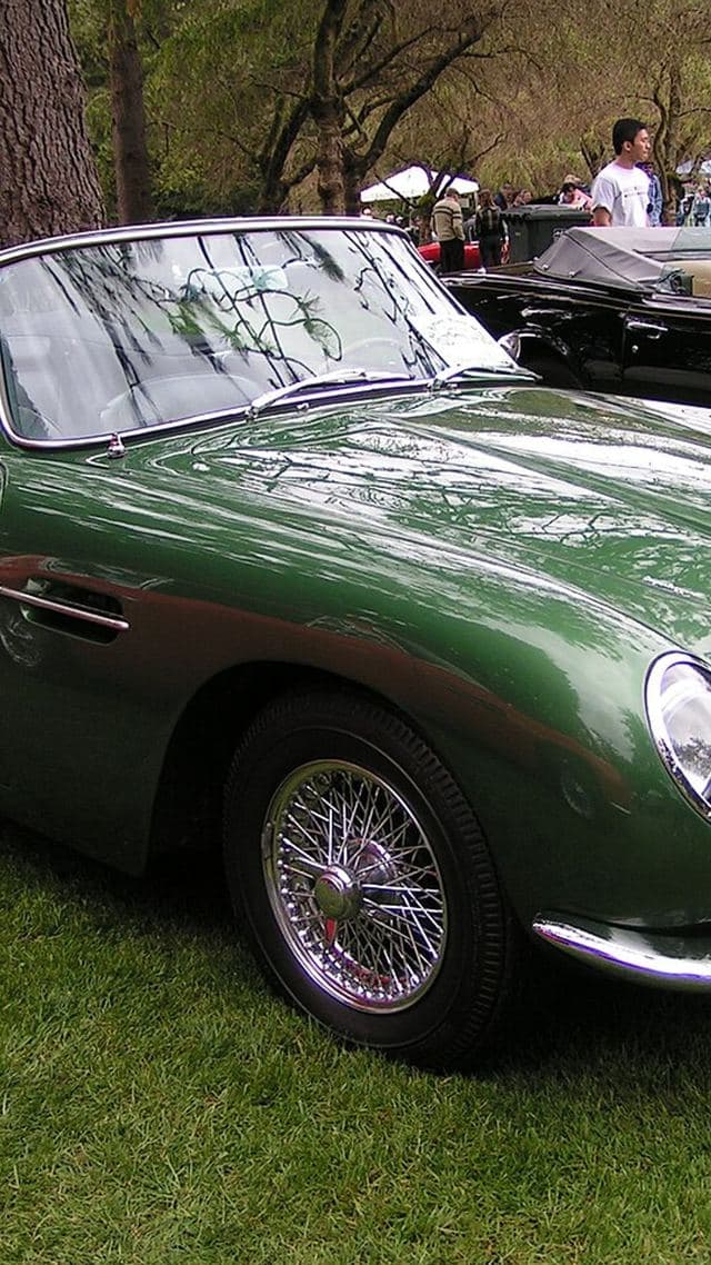 Aston Martin Volante