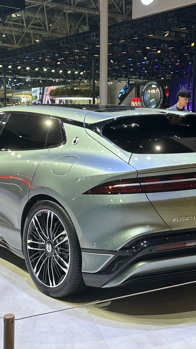 Denza Z9 GT