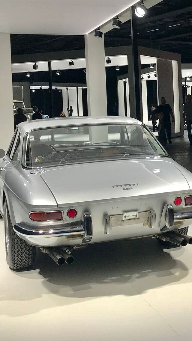 Ferrari 330