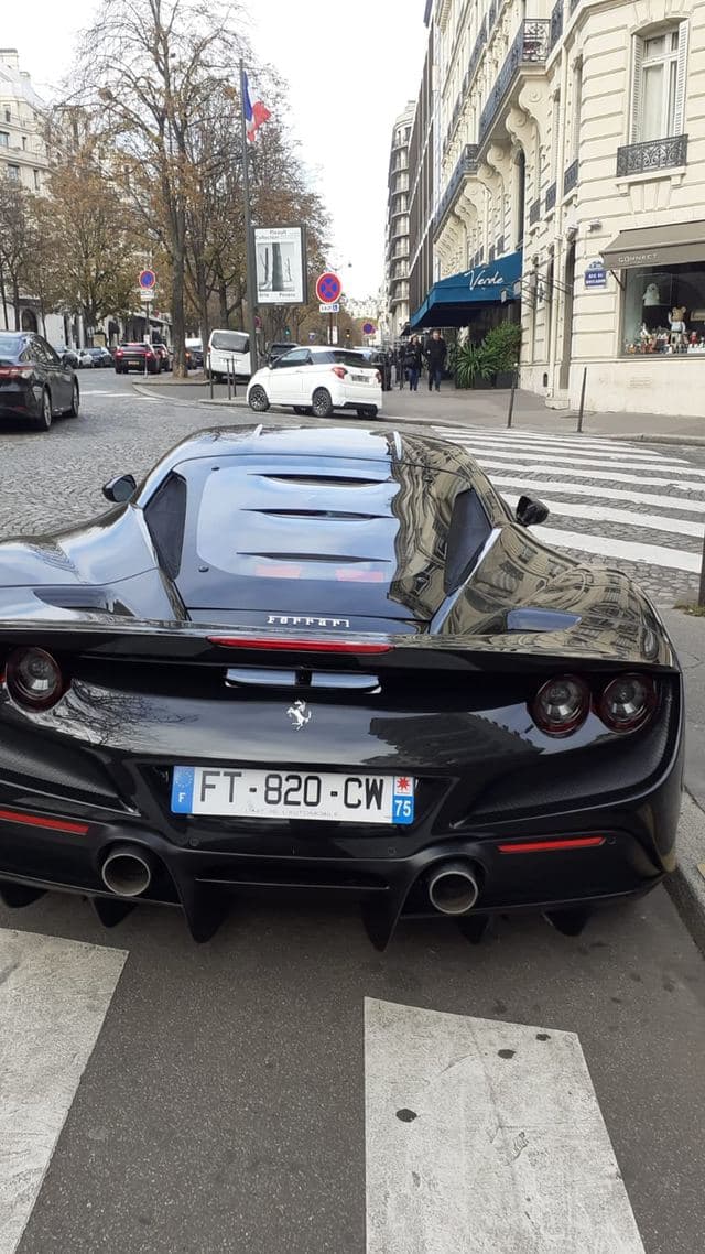 Ferrari F8 Tributo