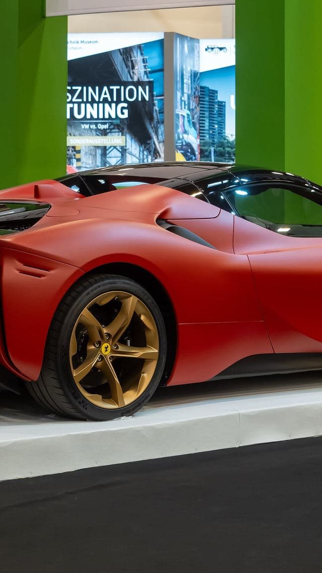Ferrari SF90 Spider