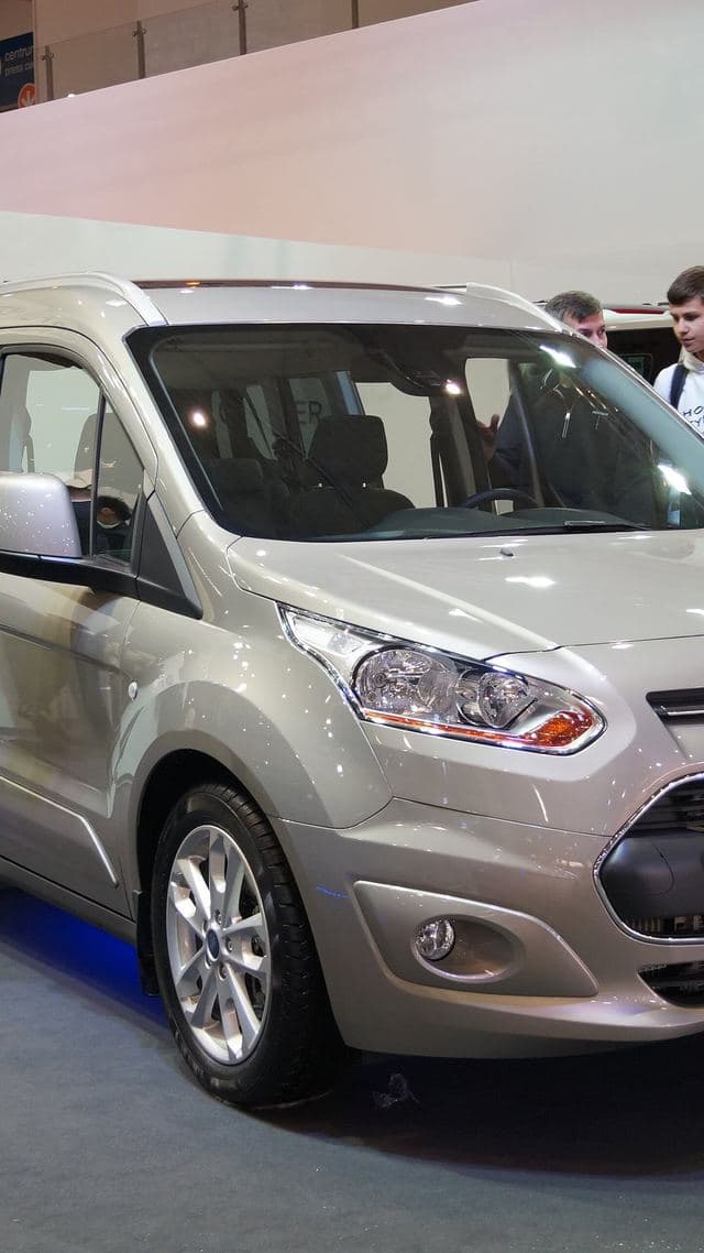 Ford Grand Tourneo