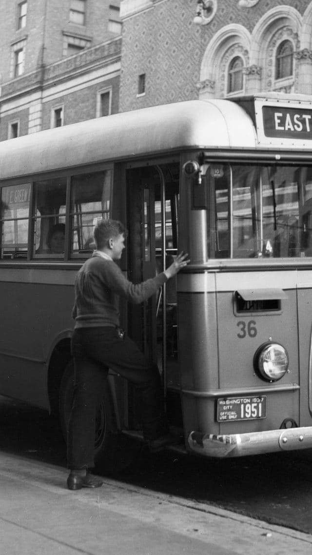 Ford Transit Bus