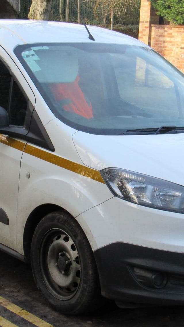 Ford Transit Courier