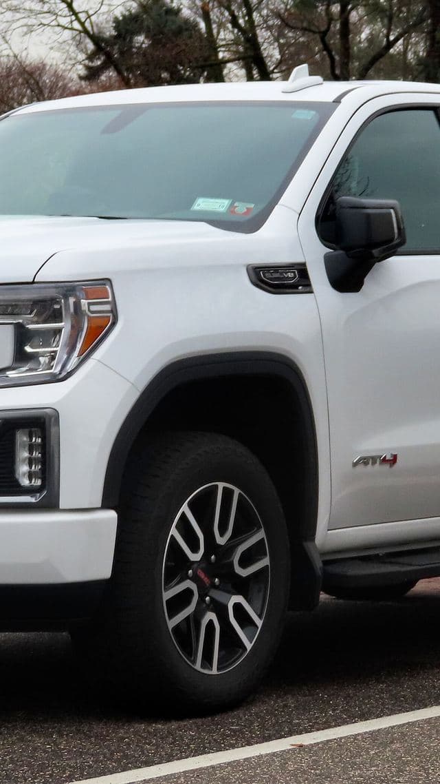 GMC Sierra