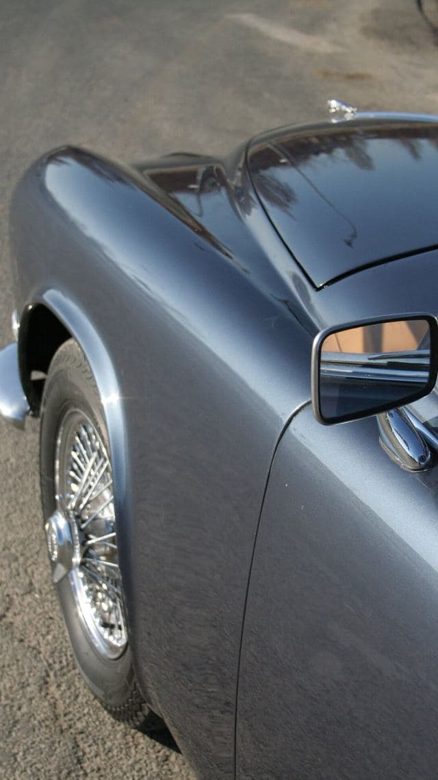 Jaguar 420