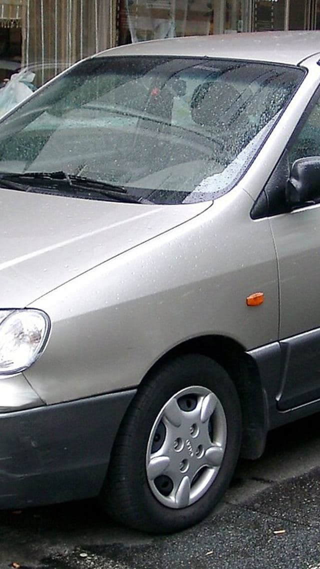 Kia Carens