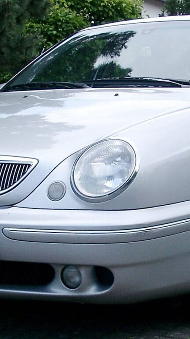 Lancia Lybra