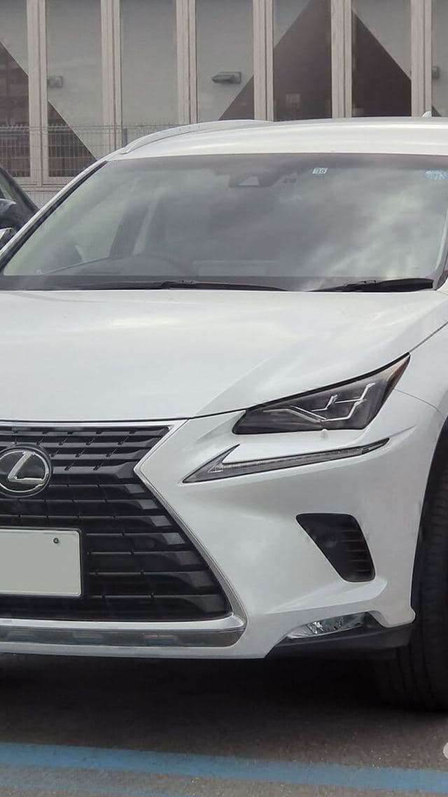 Lexus NX 300