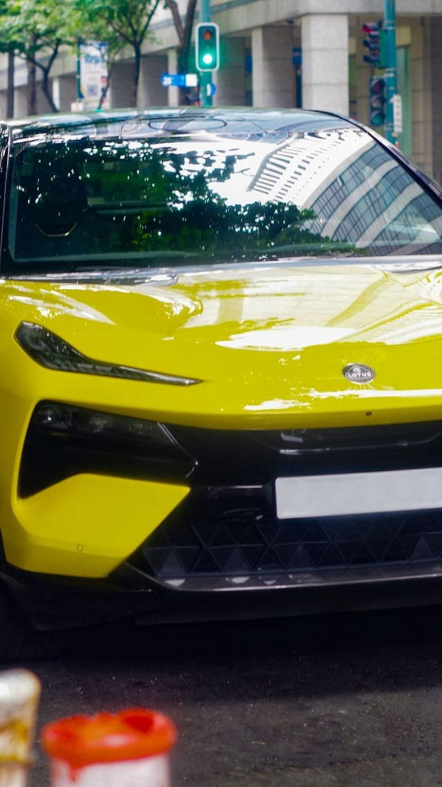 Lotus Eletre