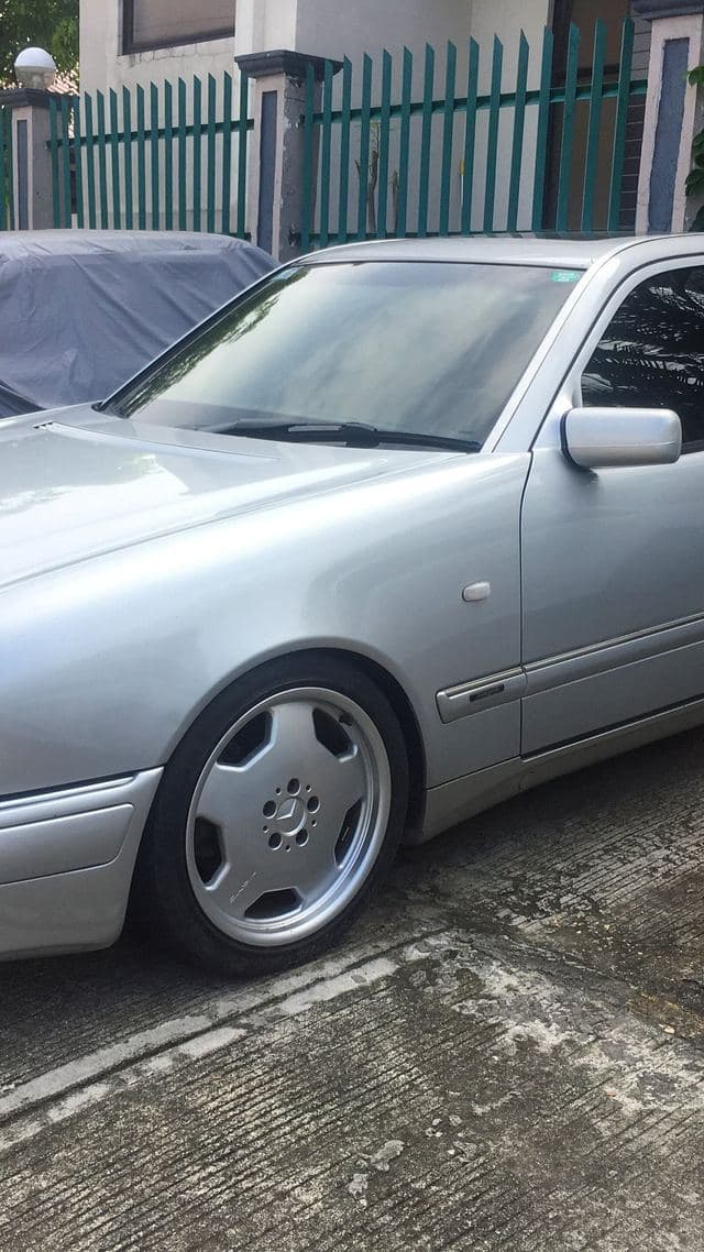 Mercedes-Benz E 50 AMG