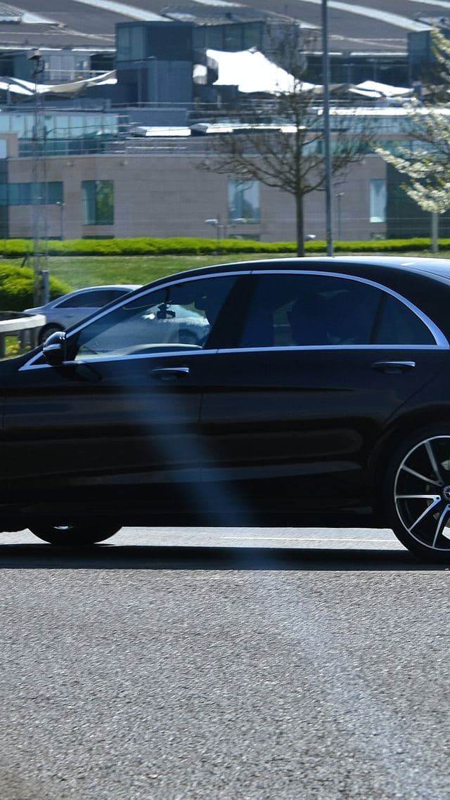 Mercedes-Benz S 560 E
