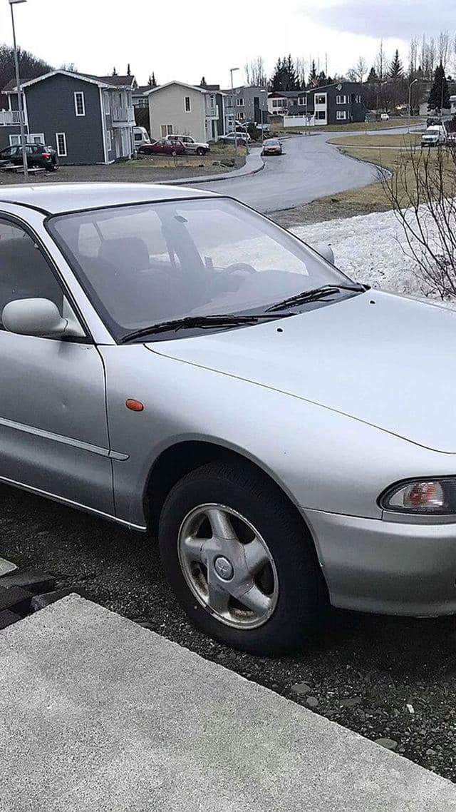 Mitsubishi Galant