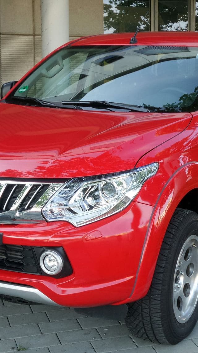 Mitsubishi L200