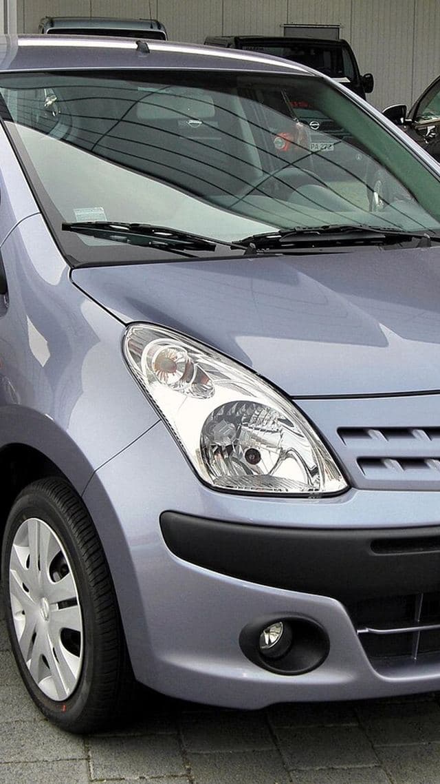 Nissan Pixo