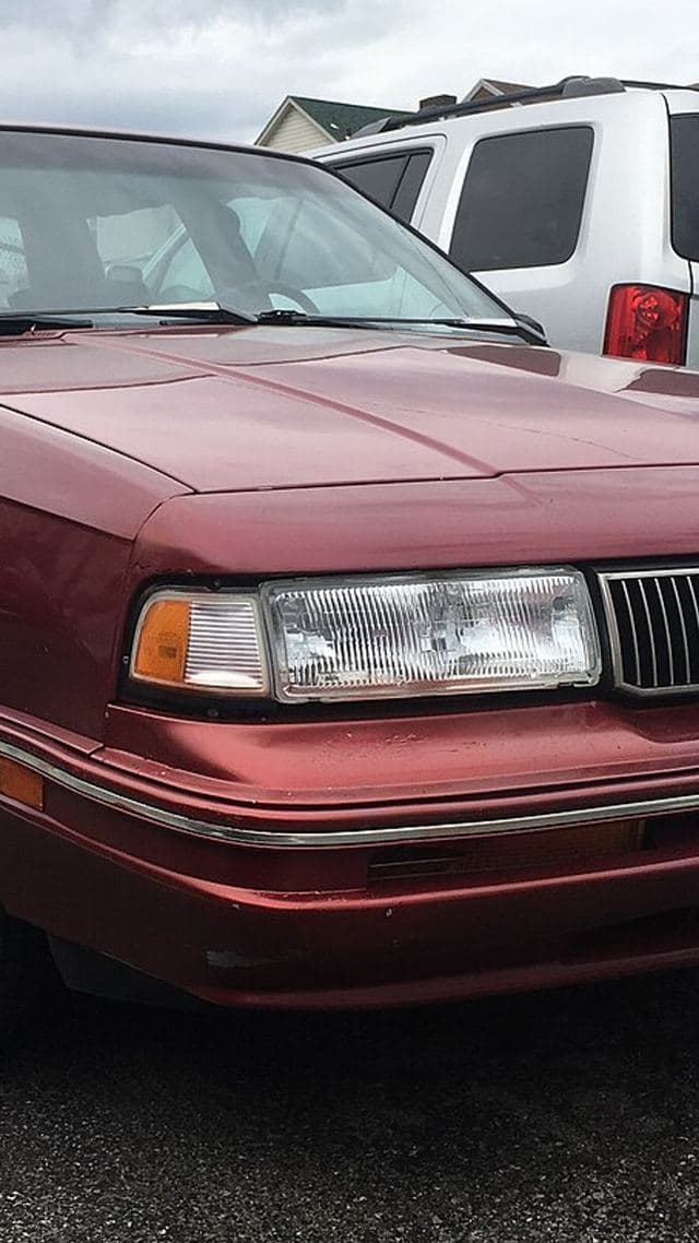 Oldsmobile Cutlass