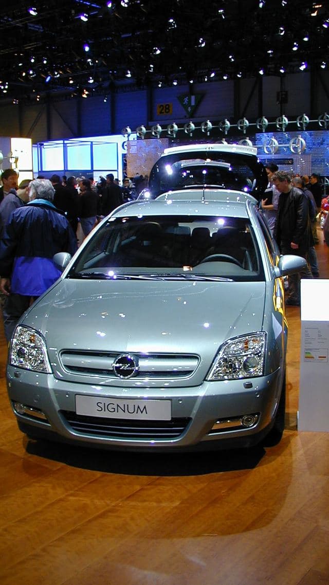 Opel Signum