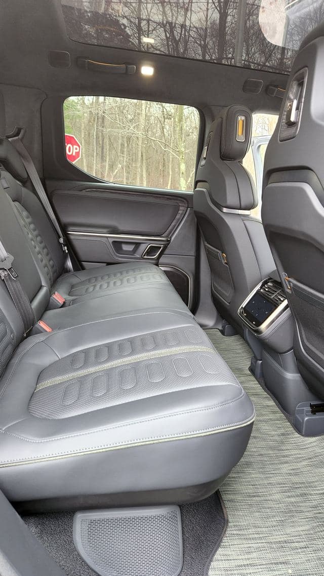 Rivian R1T