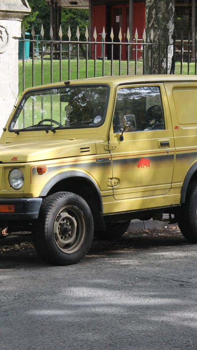 Suzuki SJ 410