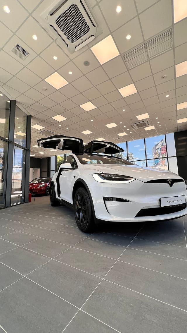 Tesla Model X