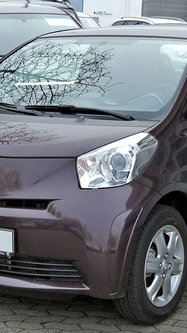 Toyota iQ