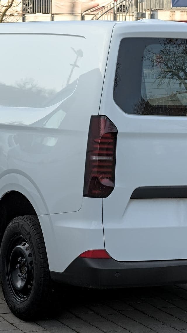 Volkswagen T7 Transporter