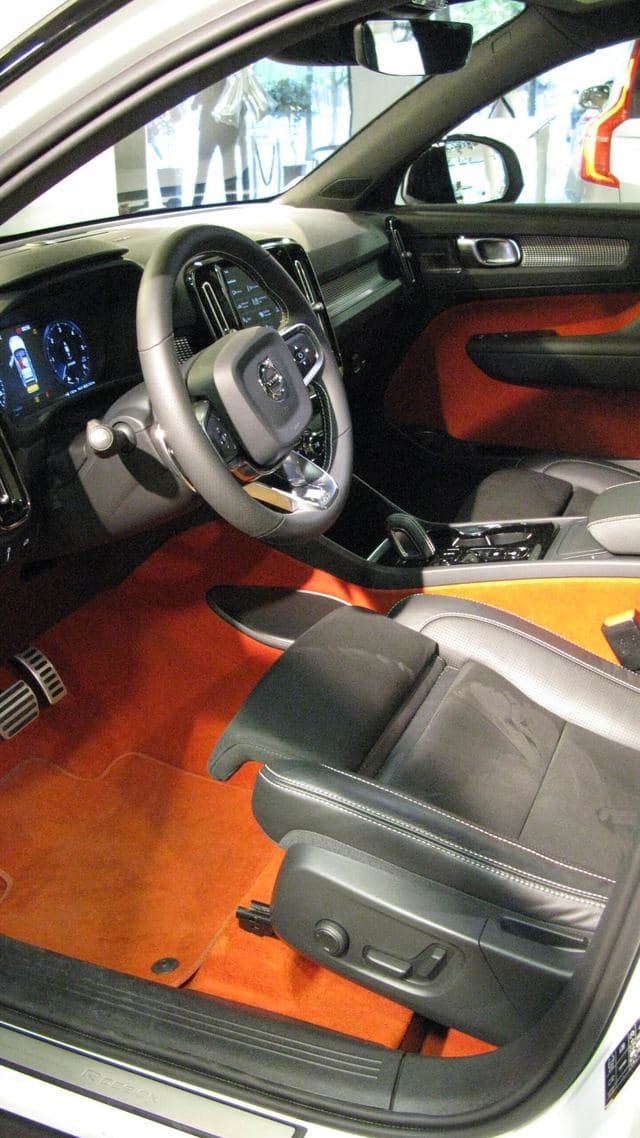 Volvo XC40